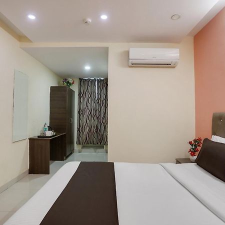 Super Collection O Lotus Grand Near Secunderabad Railway Station Hotel Exterior foto