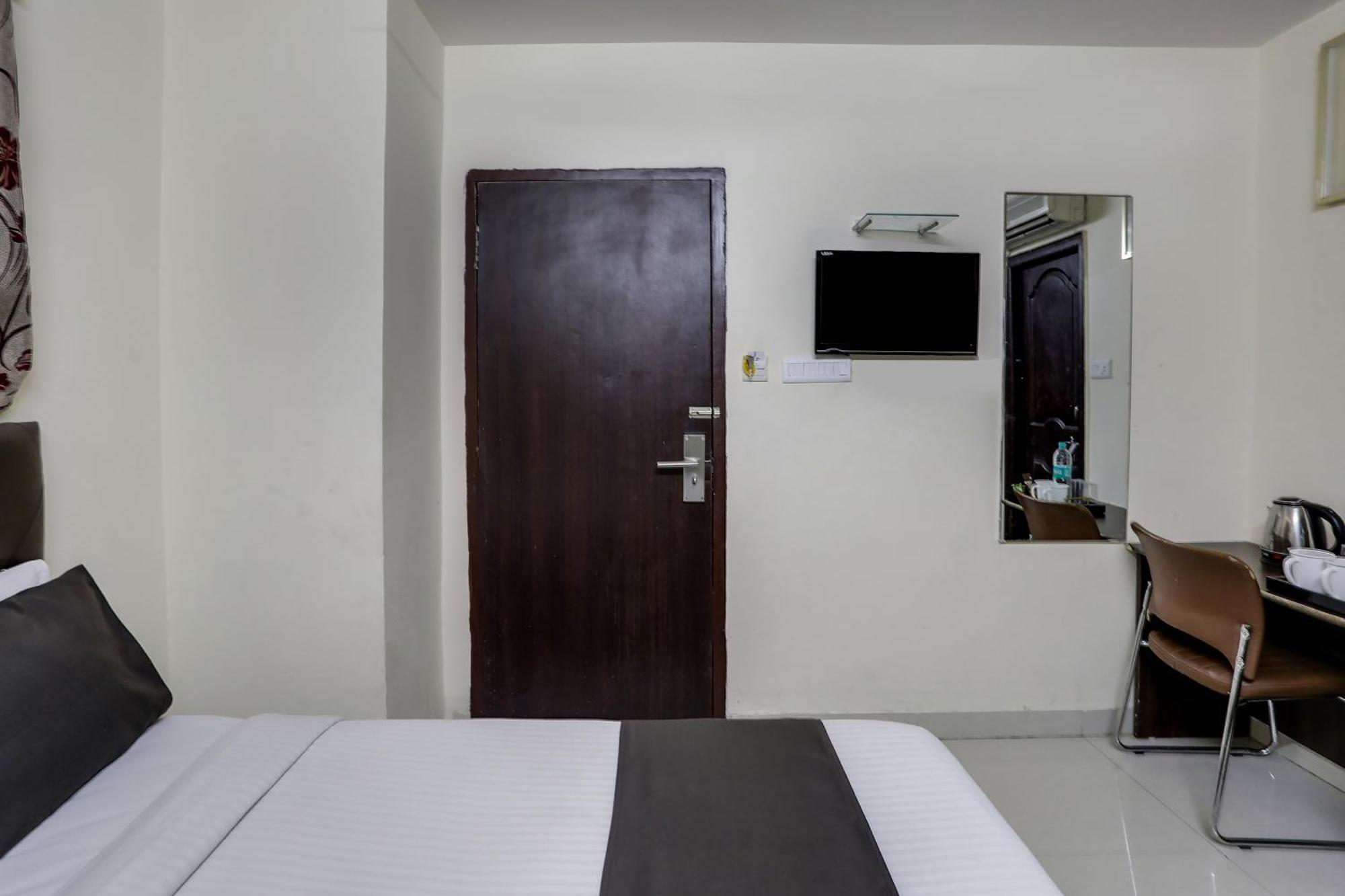 Super Collection O Lotus Grand Near Secunderabad Railway Station Hotel Exterior foto