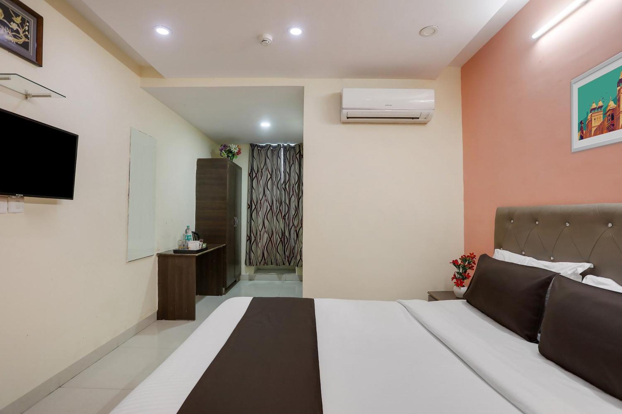 Super Collection O Lotus Grand Near Secunderabad Railway Station Hotel Exterior foto